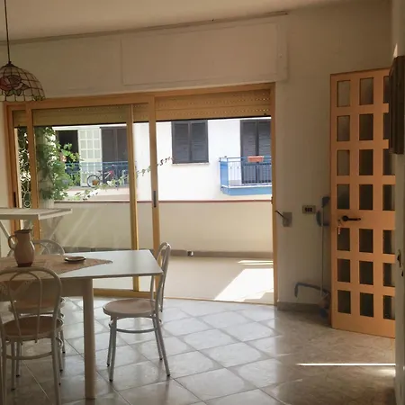 Via Enotria Apartamento